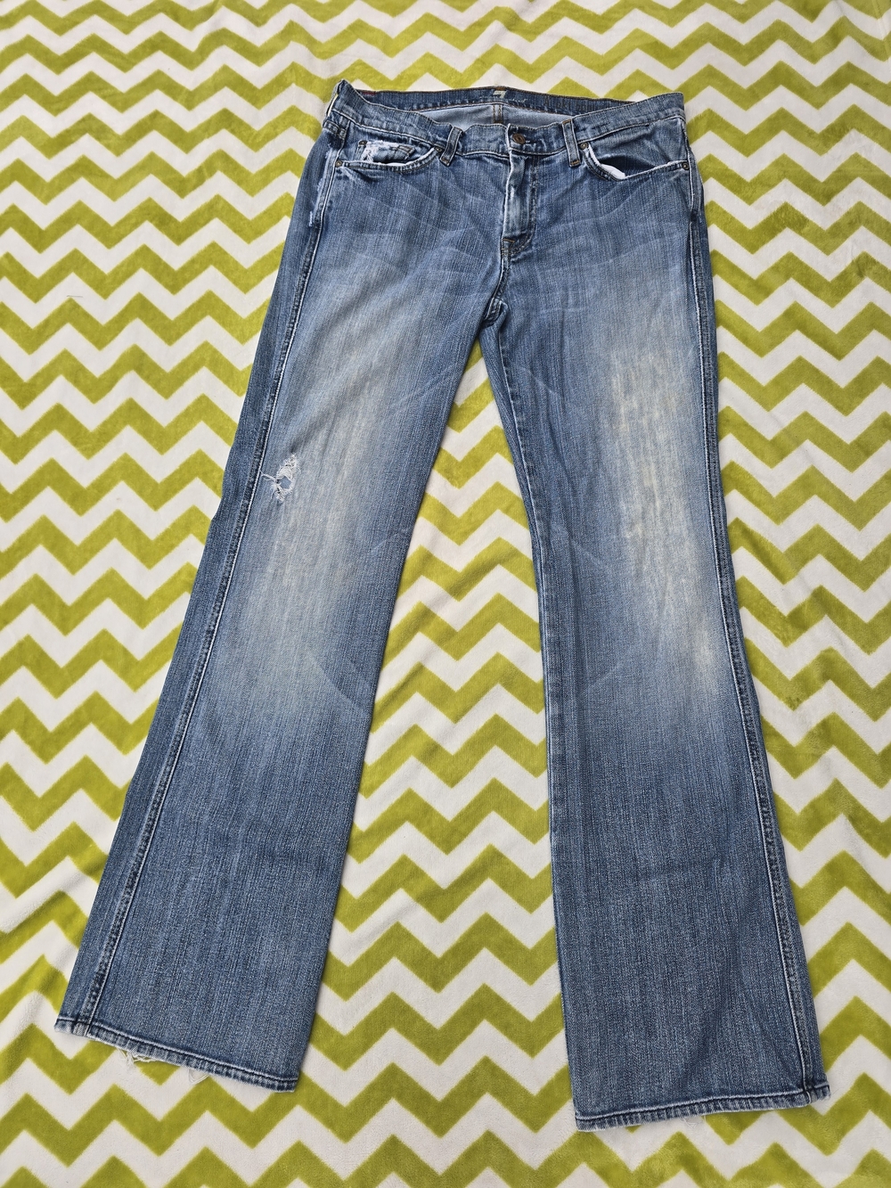 7 For All Mankind Men's Light Blue Bootcut Jeans Size 33